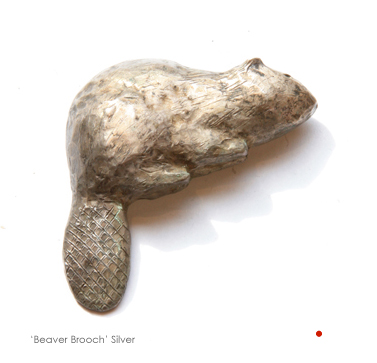 E.B. Cox - Beaver Brooch silver